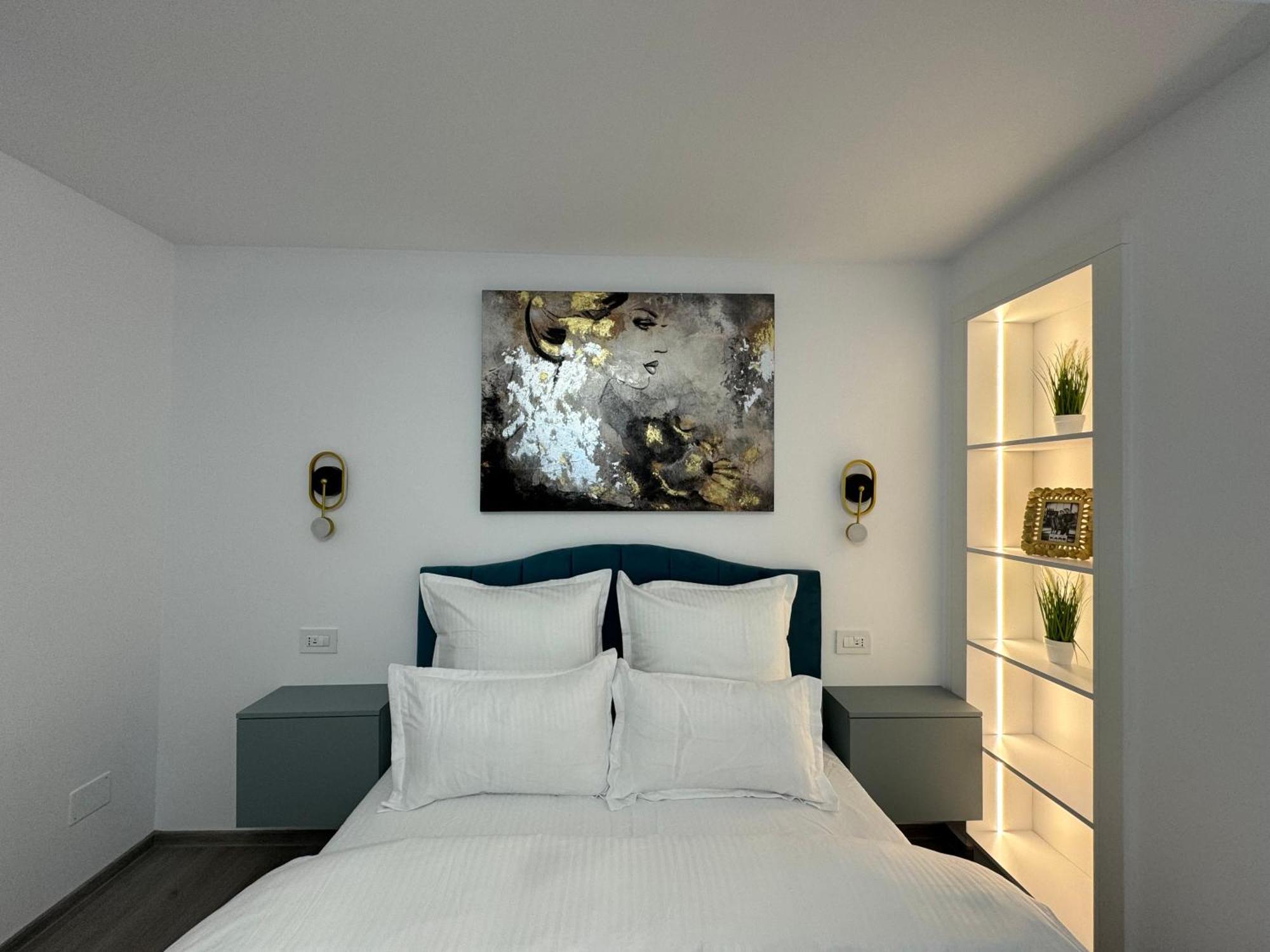 Central Suite Bucarest Esterno foto