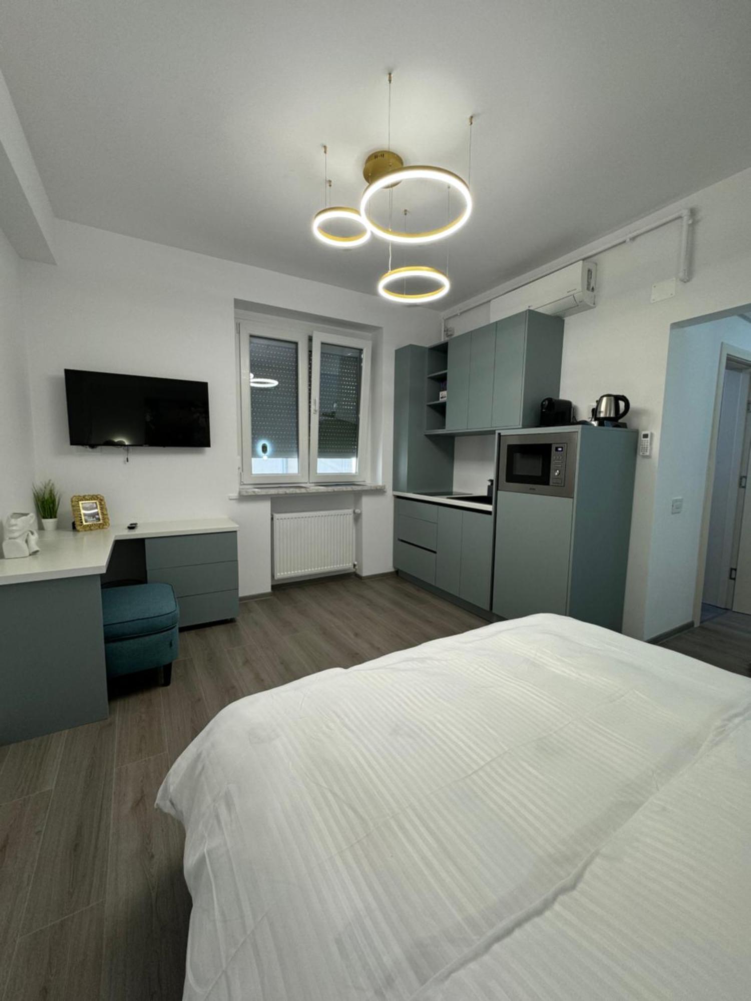 Central Suite Bucarest Esterno foto
