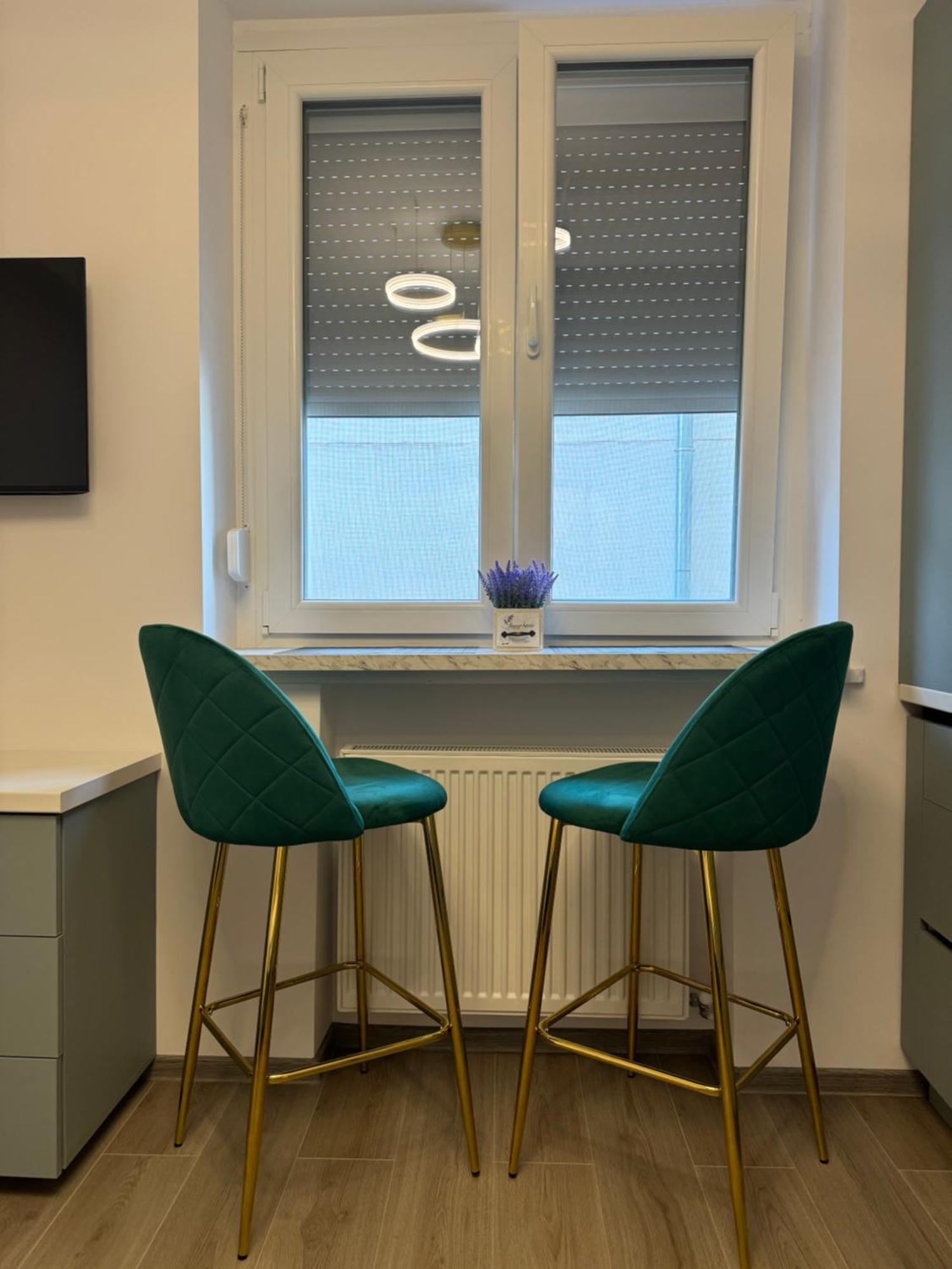 Central Suite Bucarest Esterno foto